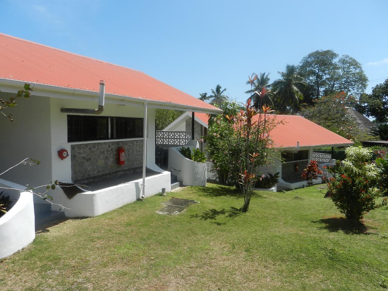 Daniella'S Bungalows Bel Ombre Luaran gambar