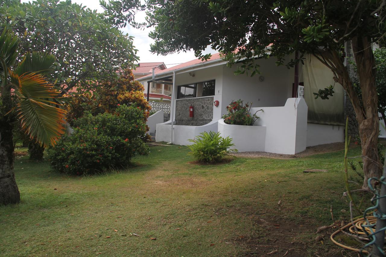 Daniella'S Bungalows Bel Ombre Luaran gambar