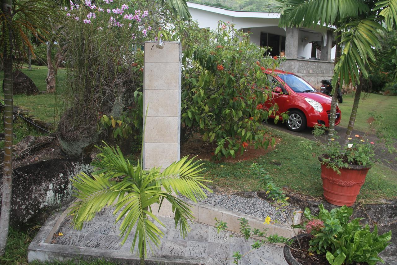 Daniella'S Bungalows Bel Ombre Luaran gambar