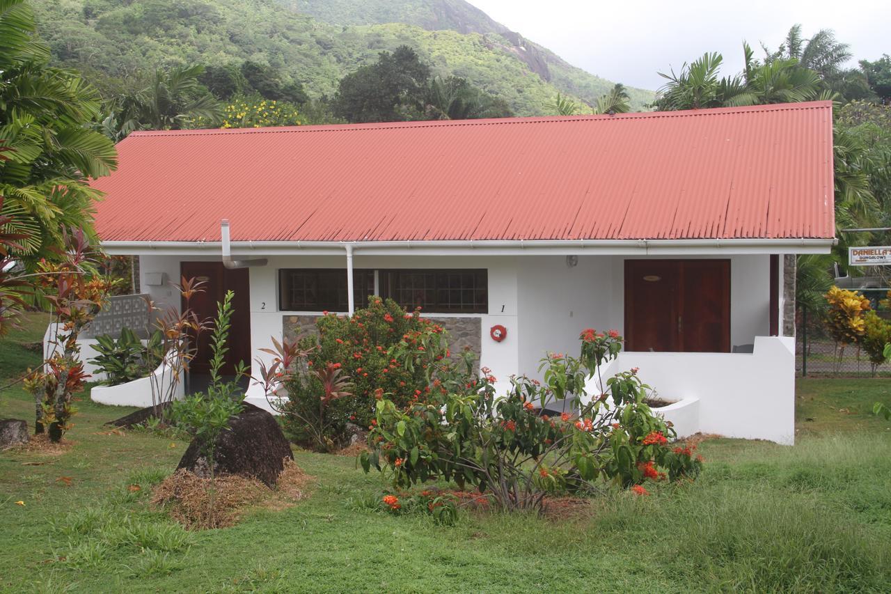 Daniella'S Bungalows Bel Ombre Luaran gambar