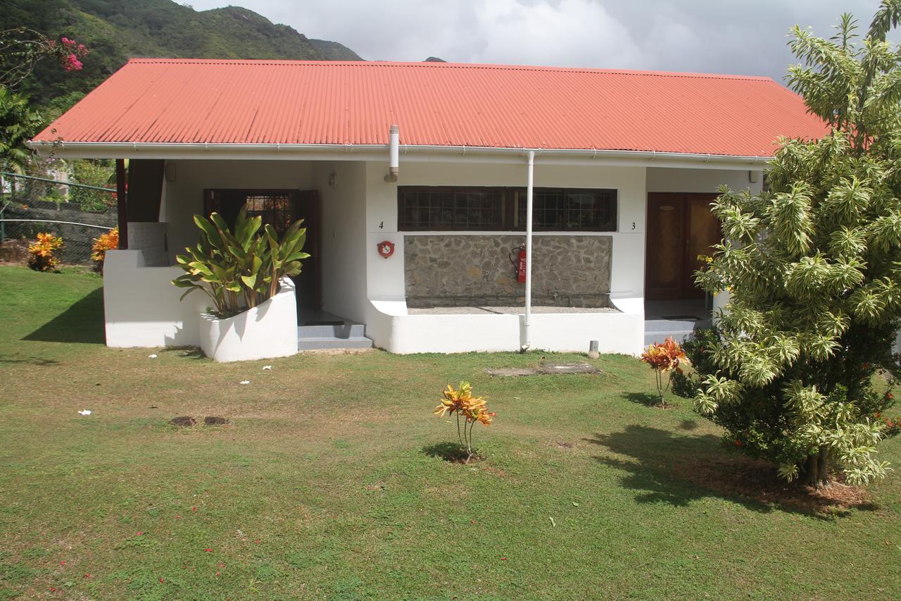 Daniella'S Bungalows Bel Ombre Luaran gambar